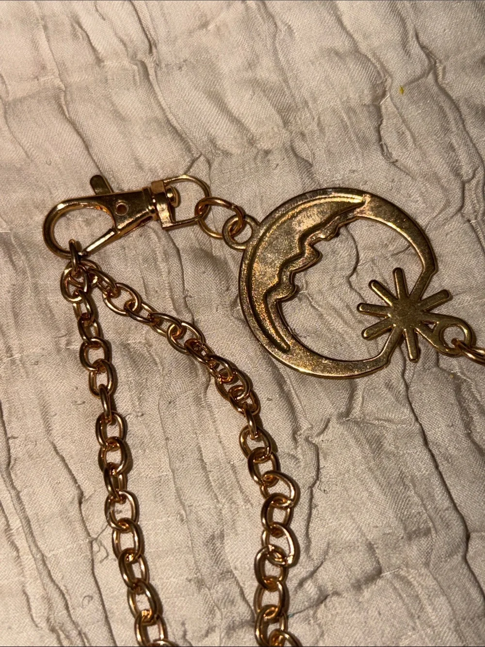 Fabulous gold tone moons Chicos chain belt